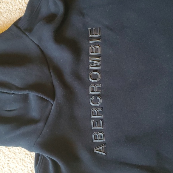 Abercrombie Black Sweatshirt, Men's LG, Super Soft, 70% Cotton, 30% Polyester - Picture 2 of 9